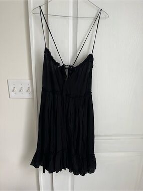 lovestitch Black Ruffled Spaghetti Strap Mini Dress